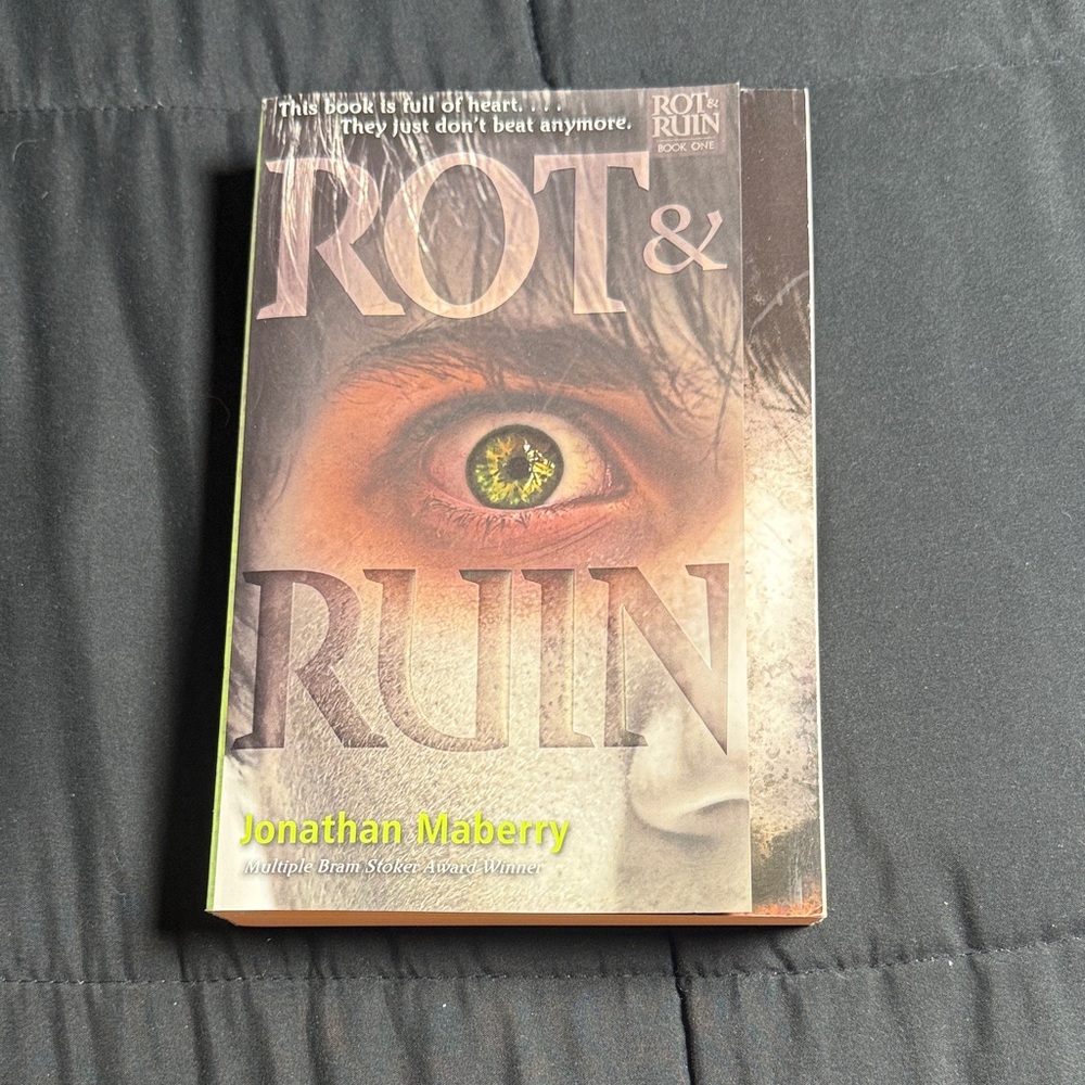 Rot & Ruin Book by Jonathan Maberry